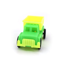 Toy dumper truck with features