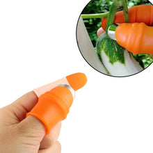 Vegetable cutting tool with a sharp blade for efficient and clean cuts